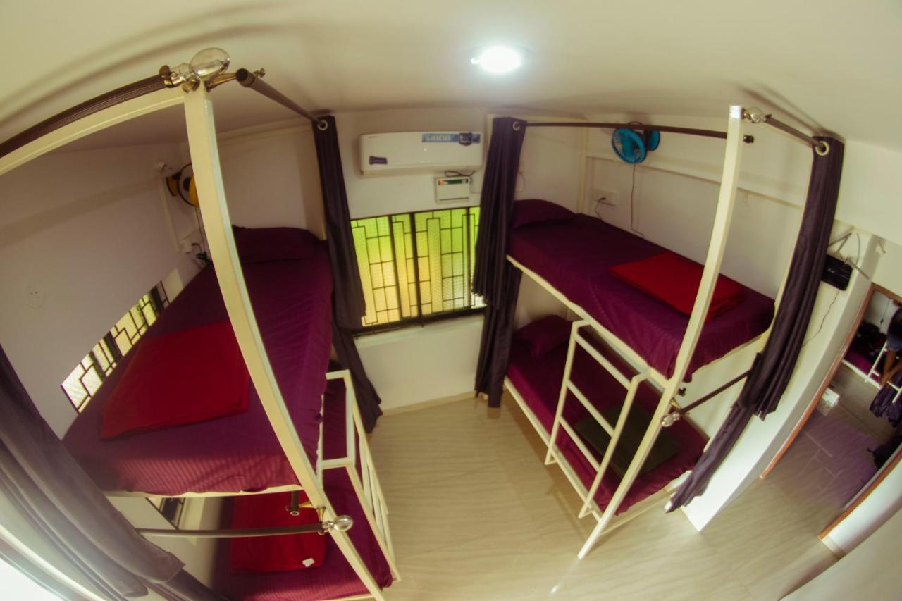 Bonds Hostel Candolim Luaran gambar