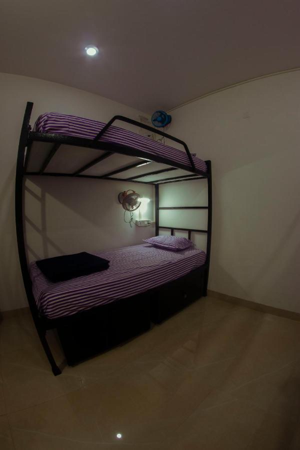 Bonds Hostel Candolim Luaran gambar